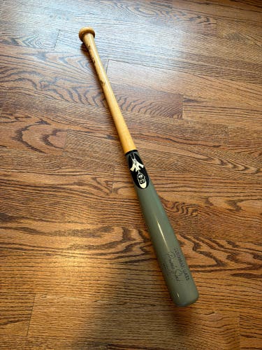 2022 OZZ1 Birch Bat (-8) 23 oz 31" (Used)