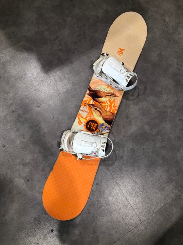 142cm Forum Star Snowboard With Bindings (Used)