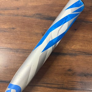 Demarini CF Zen 30/19 (-11) Fastpitch Softball Bat