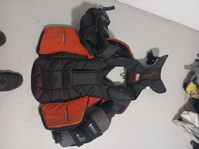 35" Goalie Full Set (Used)