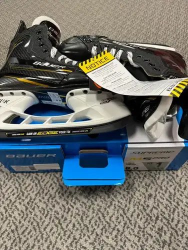 Bauer Supreme M5 Pro Senior Skates - Size 8, Fit 1 - 272mm - NEW - Pixallo.store