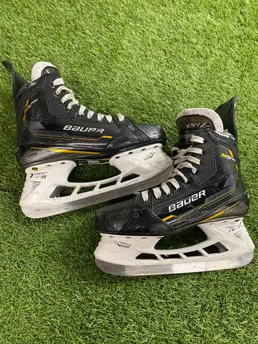 Bauer Supreme M5 Pro Senior Skates - Size 7.5 Fit 2 - Excellent Used Condition - Pixallo.store