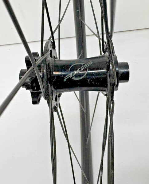 Specialized Axis Elite 24-Spoke Aluminum Disc Brake Thru Axle 700C
