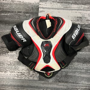 Medium Senior Bauer Vapor 2X Shoulder Pads (Used)