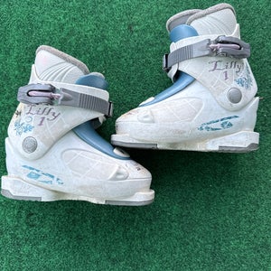 Kid's Dalbello Lilly Ski Boots (Used) | Mondo 17.5 (214mm)