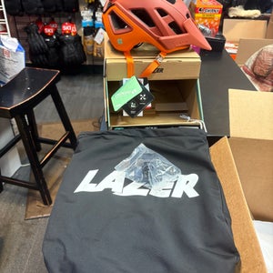 Small Lazer Jackal Kineticore Bike Helmet (New)