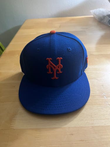 New York Mets Blue Adult Unisex 7 1/4 New Era Hat (New)