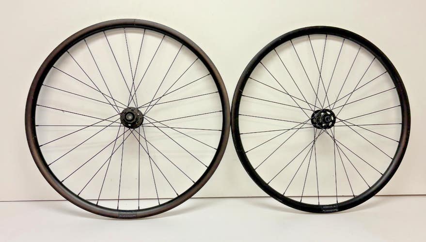 Alexrims Boondocks 7D Aluminum Tubeless Disc Thru Axle 700C Gravel Wheelset LOOK