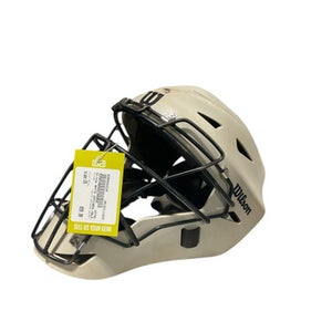 Used Wilson WHITE CATCHERS HELMET Catchers Helmet w/Mask White One Size 11834-S000042239