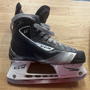 CCM Hockey Skates Size 5.5 (Used)