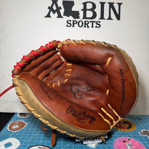 Rawlings Gold Glove Elite RH Catcher's Baseball Glove 32.5" (Used)