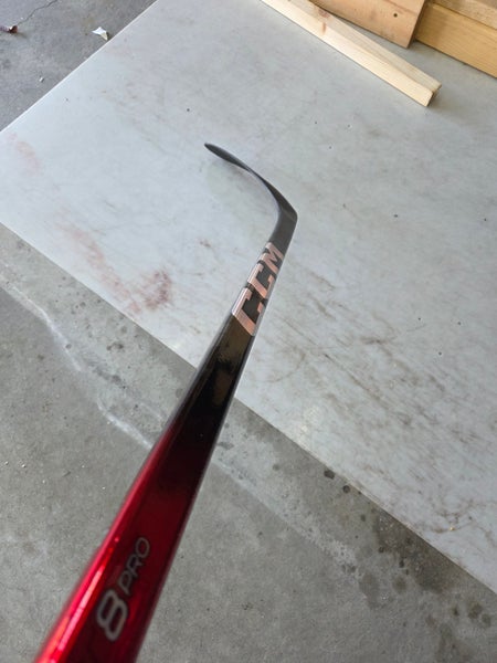 Intermediate CCM JetSpeed FT8 Pro Right Handed Hockey Stick (Used)
