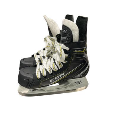 Used CCM 9040 TACKS Junior Hockey Skate Junior 01 11834-S000042216