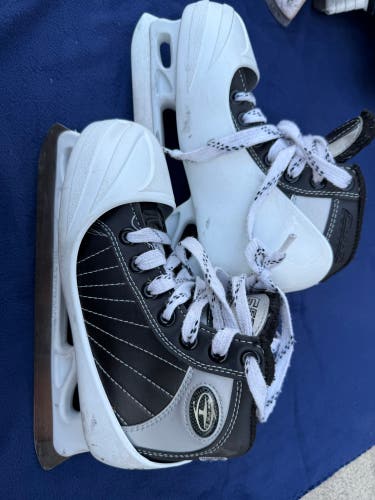 2003 CCM 652 Super Tacks Hockey Goalie Skates 13 (Used)