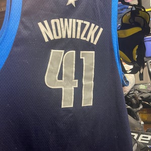 Dirk Nowitzki Jersey Blue XXXXL Men's Adidas Jersey (Used)