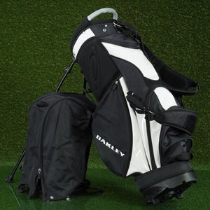OAKLEY SKULL LRG TOUR STAFF STAND BAG GOLF BAG, WHITE / BLACK ~ RARE & AMAZING!