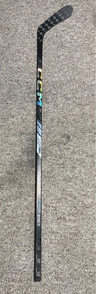 CCM Tacks XF Pro RH 70F P28
