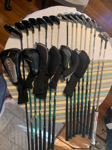 Men's XXIO Prime Right Handed Clubs (Full Set) Regular Flex 15 Pieces (Used)