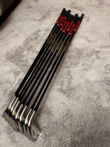 2025 Titleist T200 Right Handed Iron Set Stiff Flex (8 Clubs) #4 - #9, PW, GW (New)