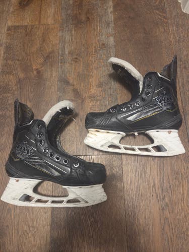 2025 Bauer Supreme M40 Hockey Skates Size 4 Fit 1 (Used)