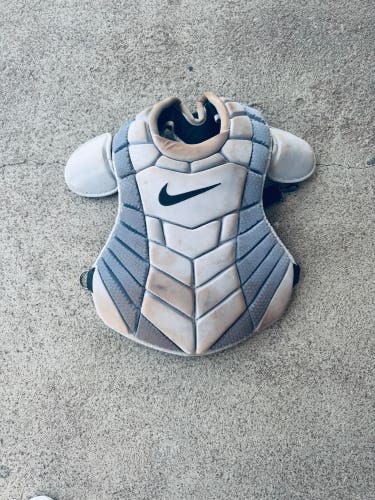 Nike Diamond Elite Catcher's Set (Used)
