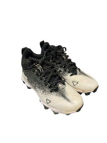 Used Under Armour Jr FB Cleats Black Junior 01.5 11834-S000042318