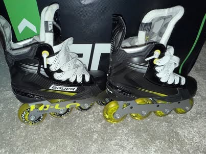 Bauer Inline Skates Size 1.5 (Used)