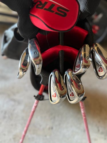 Men's 2023 Callaway Strata Left Hand Clubs (Full Set) Regular Flex 10 Pieces (Used)