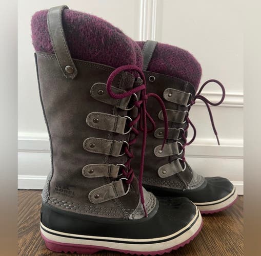 Gray Women's Size M 5.0 (W 6.0) Adult Boots (Used)