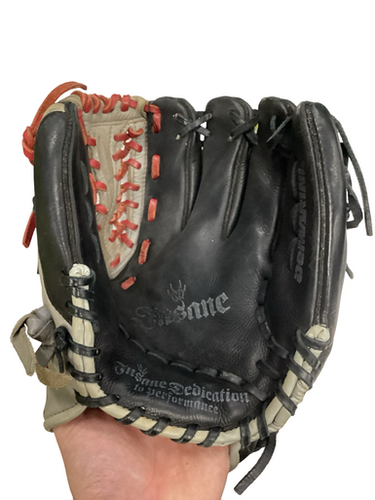 Used Demarini INSANE BB/SB Glove RH Throw Black 11 3/4" 11613-S000170715