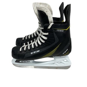 Used CCM 1052 Senior Hockey Skate Senior 10 11847-S000030628