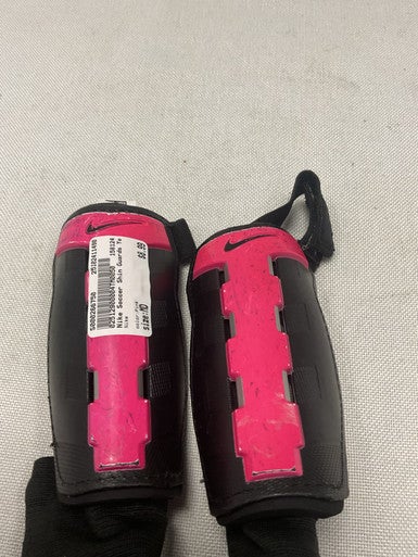 Used Nike Soccer Shin Guards Youth Pink MD 11490-S000266750