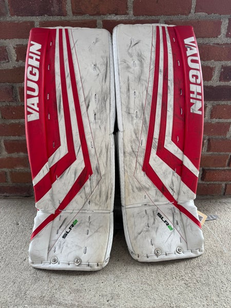 White 28" Junior Vaughn Ventus SLR Jr Goalie Leg Pads (Used)