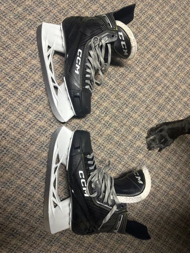 CCM Tacks 9350 Hockey Skates Regular Width 12 (Used)