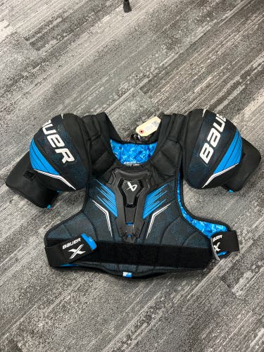 Large Intermediate Bauer bauer x Shoulder Pads (Used)