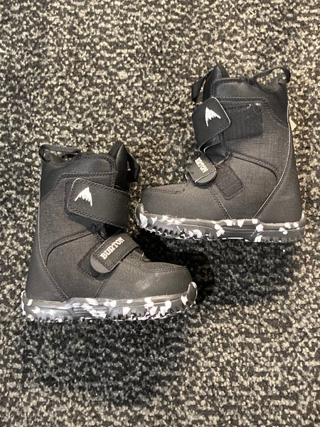 Used Kid's Burton Mini Grom Snowboard Boots | Youth Size 11