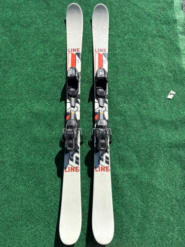 Line Tom Wallisch Shorty 129 cm With Marker 4.5 GW Bindings (Used)