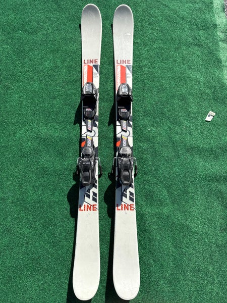 Line Tom Wallisch Shorty 129 cm With Marker 4.5 GW Bindings (Used)
