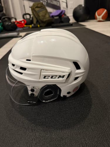 Medium CCM Super Tacks X Helmet (Used)