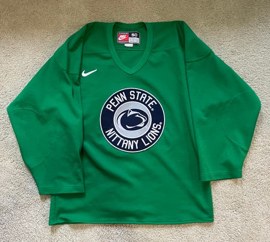 Green Penn State Size 50 Men's Nike Practice Jersey (Used)