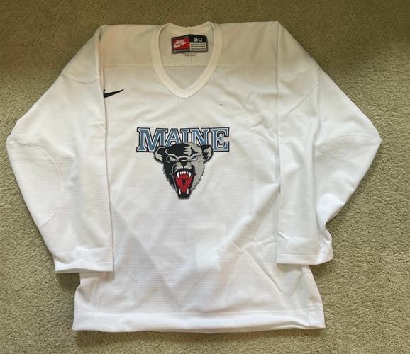 White Maine Black Bears Size 50 Men's Nike Practice Jersey (New)
