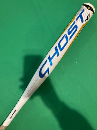 White 2022 Easton Ghost Alloy Bat (-11) Alloy 20 oz 31" (Used)