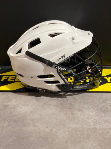 White Youth Cascade CPV-R Helmet XS (Used)
