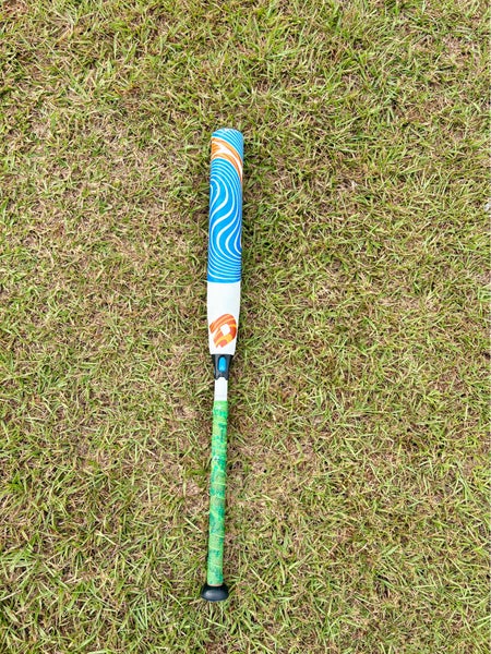 2021 DeMarini Bat (-11) 19 oz 30" (Used)