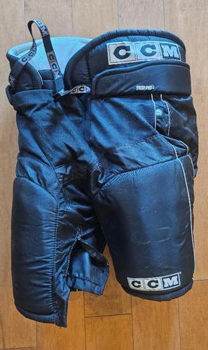 Senior Large CCM 652 Hockey Pants (Used)