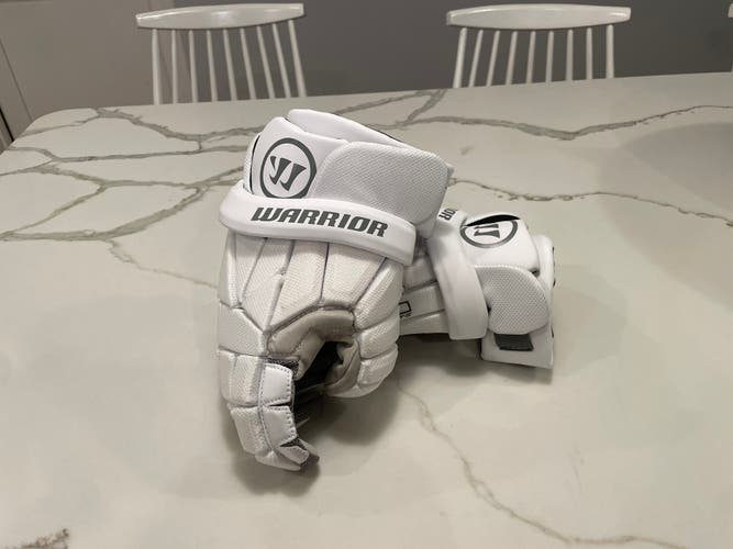 Warrior Evo Lite - Extra Large - Lacrosse Gloves - Used For 1 Practice.