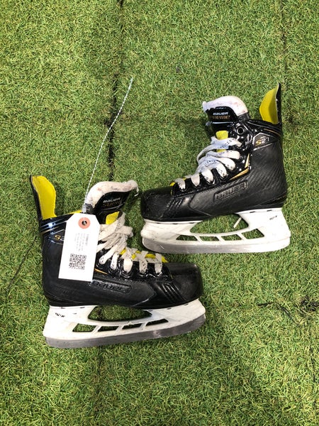 Youth Bauer Supreme S27 Hockey Skates Regular Width 13.5 (Used)