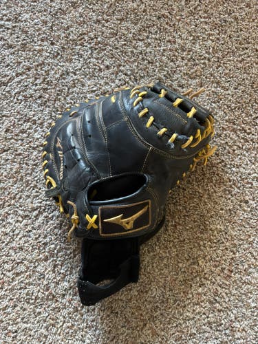 Mizuno MVP Prime RH Catcher's Baseball Glove 34" (Used)