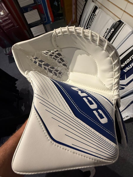 2022 CCM Extreme Flex E6.9 Regular (New)