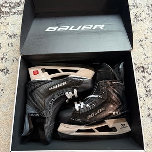 2025 Custom Bauer Vapor Flylite Hockey Skates Pro Stock 8 1/4 (New)